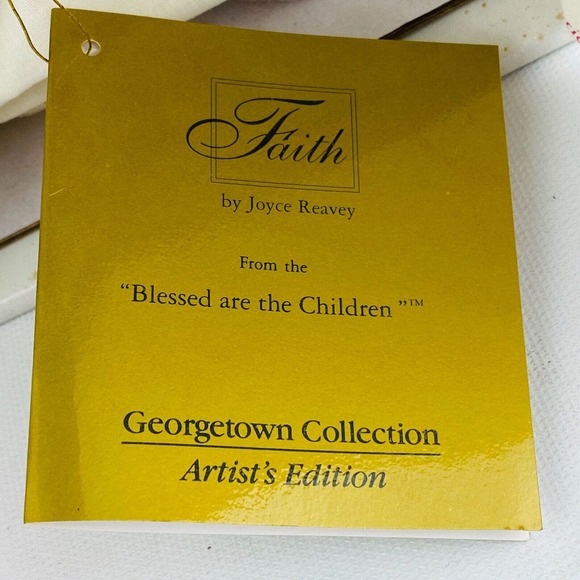 Georgetown Collection Faith Doll Blessed are the Children Joyce Reavey Praying - Picture 5 of 9
